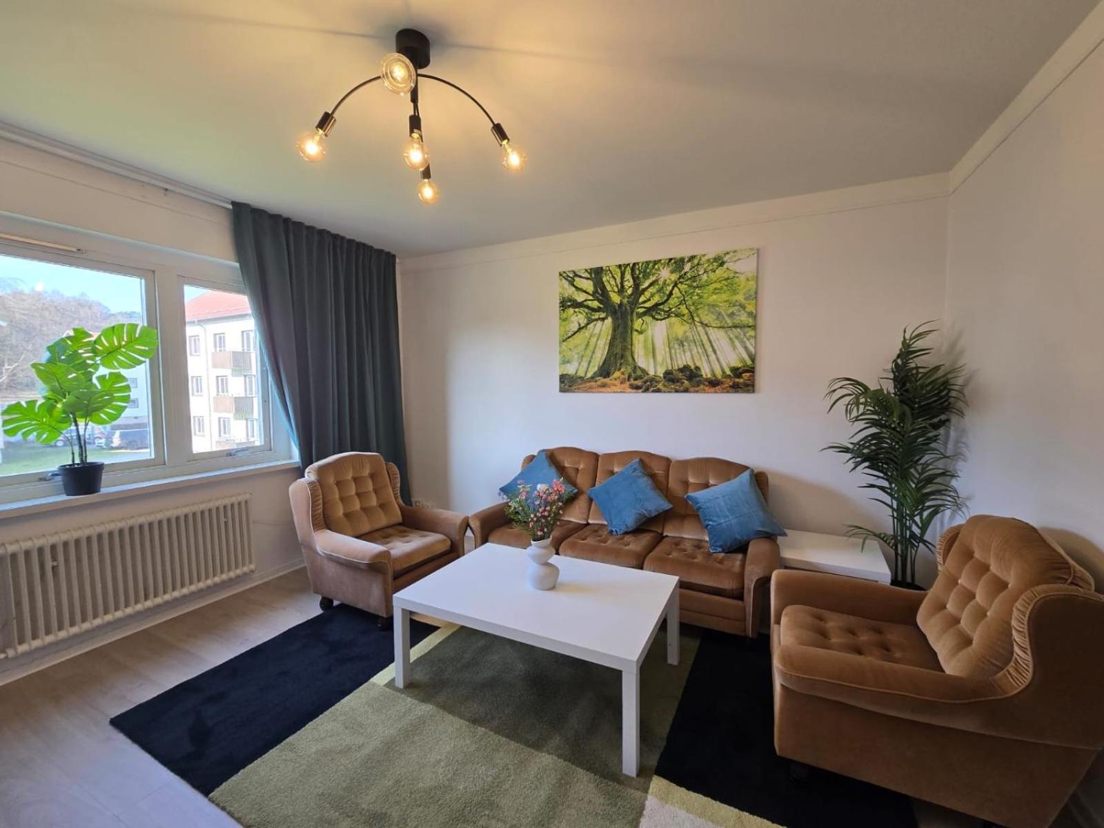 Noah Longstay Oterdahlsgatan 4a * Göteborg
